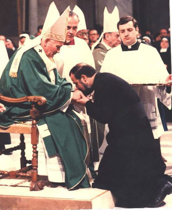 Fratel Aldo Menghi, CSCh e Papa Giovanni Paolo II.