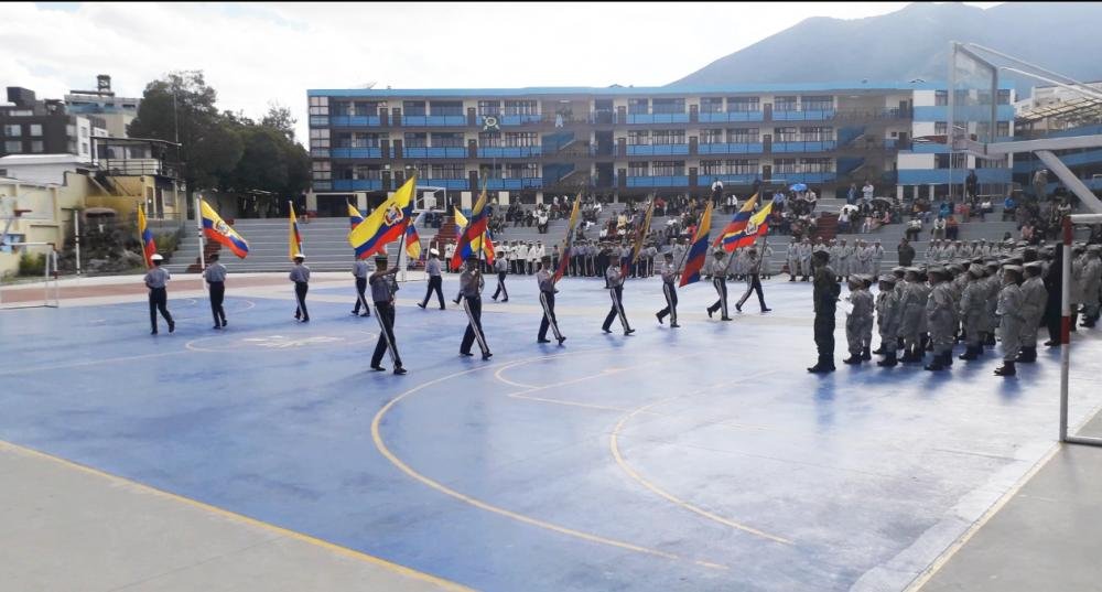 Il 26 settembre in Ecuador è celebrato il giorno della Bandiera Nacional.
