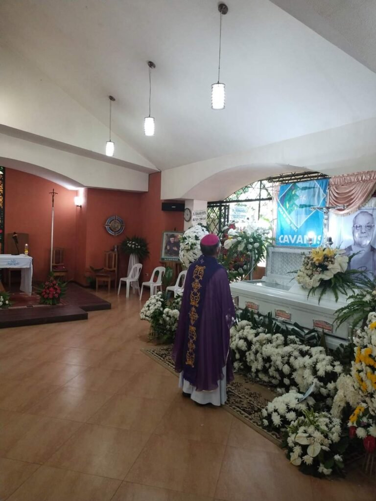 Il commiato è stato celebrato sabato 22 maggio 2021 alle 10:00 da Mons. Medil Aseo D.D, vescovo di Tagum.